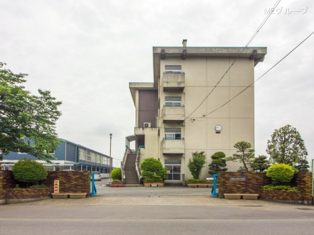 ���ӊ� ���w�Z 1700m ��z�s���~�䒆�w�Z