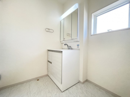 ���̑� ���̂��閾�邢���ʏ��Ŗ����̐g�x�x���C�����ǂ����g�������܂��B
