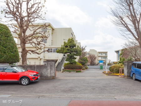 ���ӊ� ���w�Z 700m �O�F�����O�F�����w�Z