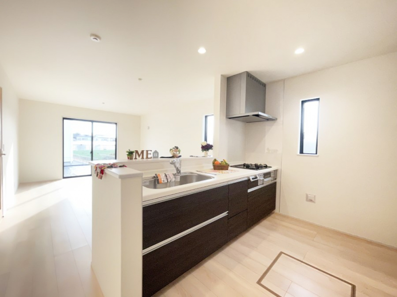 �L�b�`�� �L���Ďg������̂悢�L�b�`���B�������̂������ŉƑ��̏Ί炪�L����܂��B