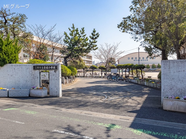 ���ӊ� ���w�Z 1690m �O���s���F�����w�Z