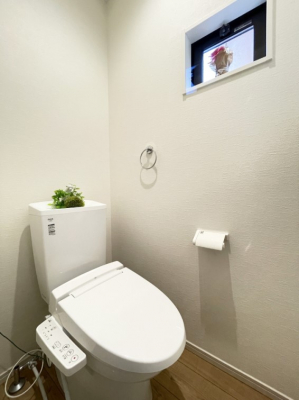 �g�C�� ����������̂Ŗ��邭�������̂���q���I�ȋ��