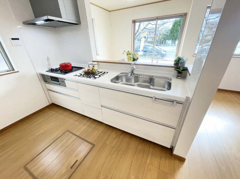 �L�b�`�� ����
