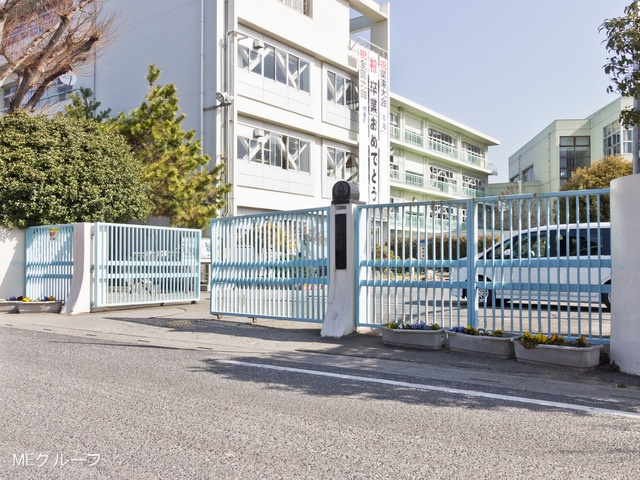 ���ӊ� ���w�Z 1520m �t�����s���t�������w�Z