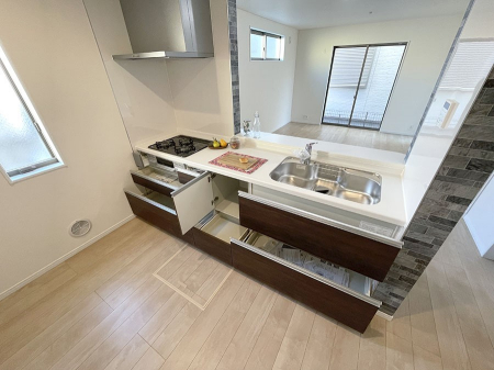 �L�b�`�� ����