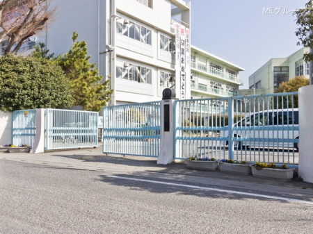 ���ӊ� ���w�Z 1520m �t�����s���t�������w�Z