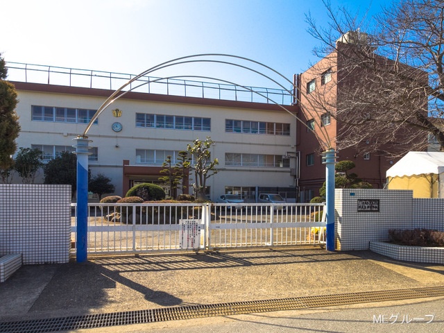 ���ӊ� ���w�Z 300m �䑷�q�s���Ζk�䐼���w�Z