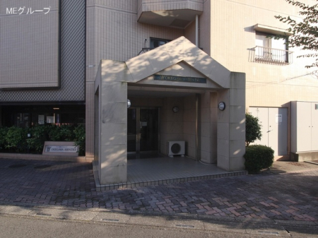 �G���g�����X -