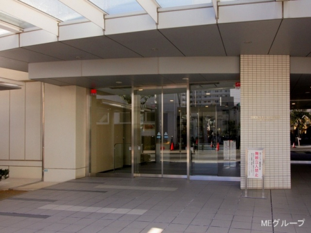 �G���g�����X -