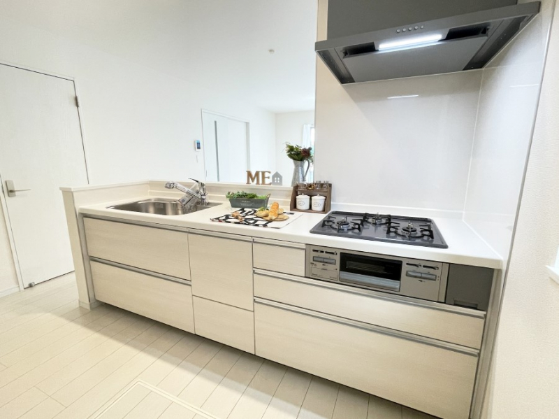 �L�b�`�� �L���Ďg������̂悢�L�b�`���A�������̂������ŉƑ��̏Ί炪�L����܂�