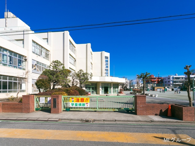 ���ӊ� ���w�Z 210m �������܎s���听���w�Z
