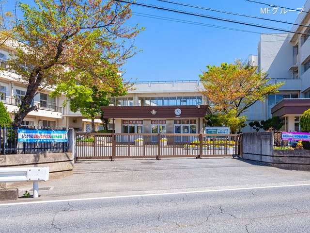 ���ӊ� ���w�Z 1450m �t�����s���L�쏬�w�Z