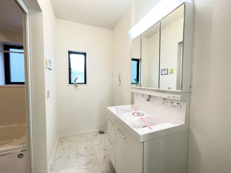 ���̑� ���̂��閾�邢���ʏ��Ŗ����̐g�x�x���C�����ǂ����g�������܂��B