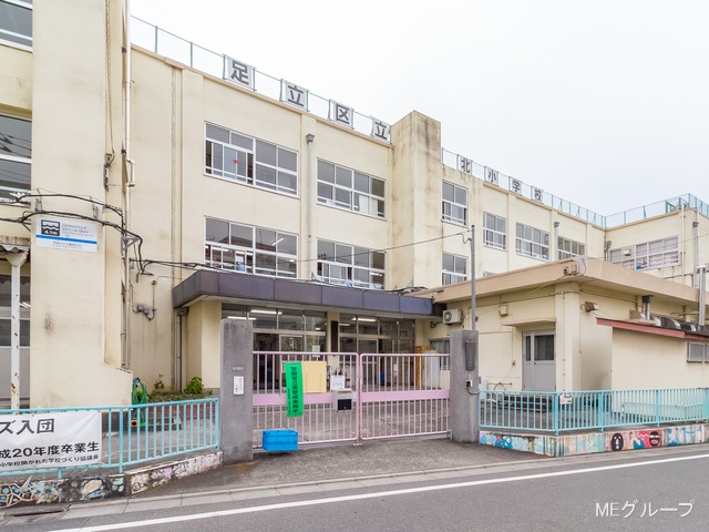 ���ӊ� ���w�Z 560m �����旧�]�k���w�Z