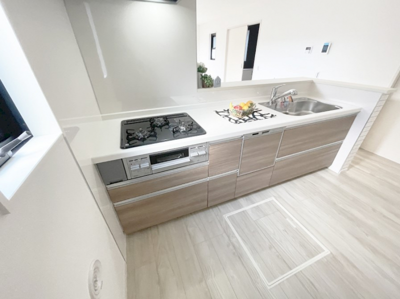 �L�b�`�� �L���Ďg������̂悢�L�b�`���A�������̂������ŉƑ��̏Ί炪�L����܂�