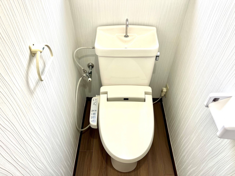 �g�C�� �������̂��闎����������