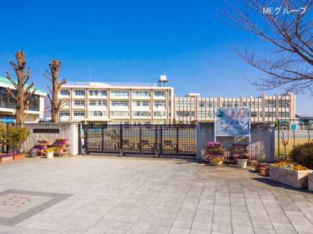 ���ӊ� ���w�Z 1010m �����s�����E���w�Z