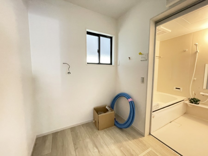 ���̑� ���̂��閾�邢���ʏ��Ŗ����̐g�x�x���C�����ǂ����g�������܂��B