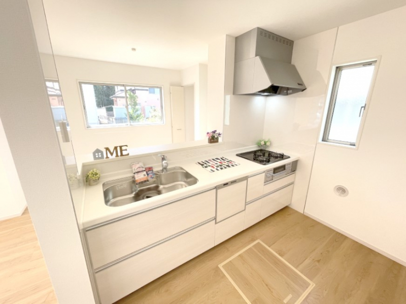 �L�b�`�� �L���Ďg������̂悢�L�b�`���B�������̂������ŉƑ��̏Ί炪�L����܂��B 
