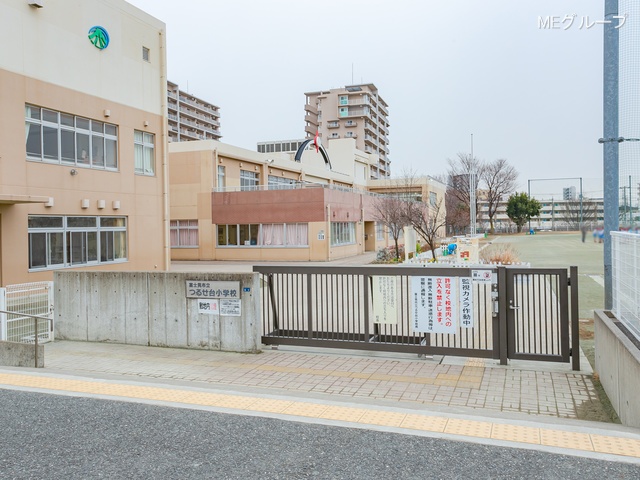 ���ӊ� ���w�Z 560m �x�m���s���邹�䏬�w�Z