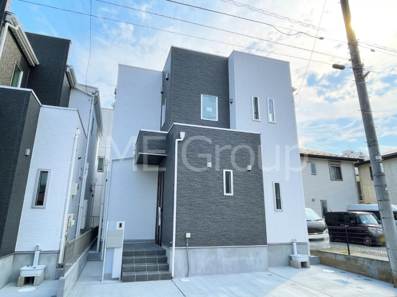 ���n�O�ώʐ^ �V���v���ŗ��������̂��錚���͏Z�ނ����̌��ŃI���W�i���Ȃ��̂ɂȂ��Ă����܂��B 