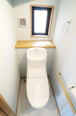 �g�C�� �������̂��锒����Ƃ���������������