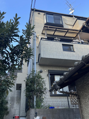 ���n�O�ώʐ^ 1�K��2�K�ɐ��܂�肪����2���яZ��ŁA�������������̂ő�l�����тɂ��I�X�X��