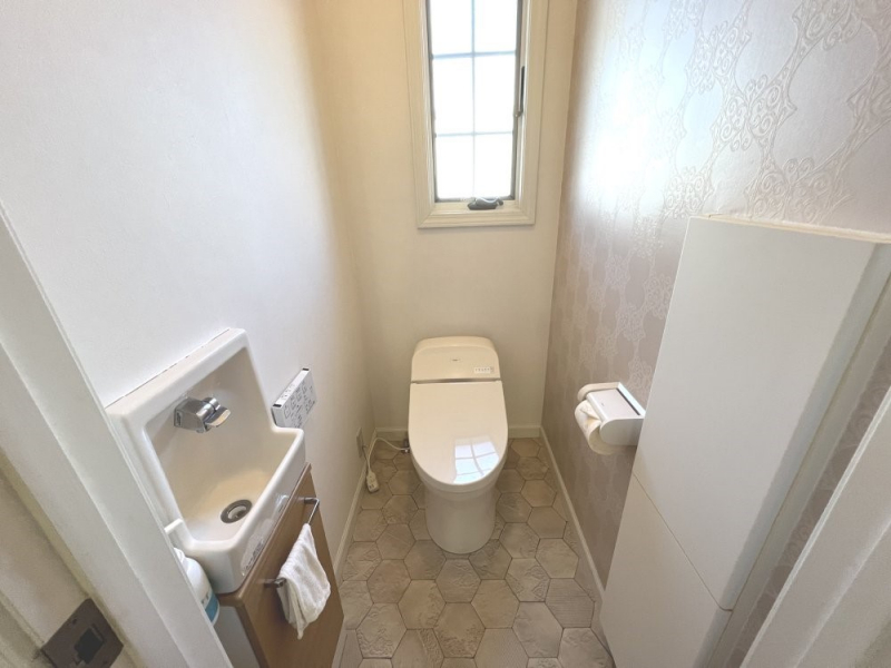 �g�C�� �������̂��锒����Ƃ���������������