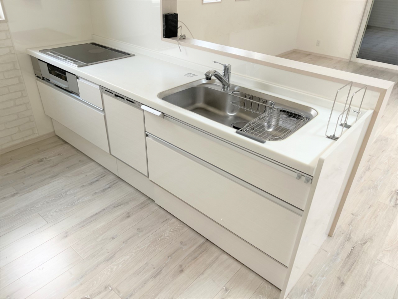 �L�b�`�� �L���Ďg������̂悢�L�b�`���A�������̂������ŉƑ��̏Ί炪�L����܂�