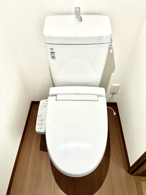 �g�C�� �������̂��闎����������