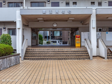 �G���g�����X -