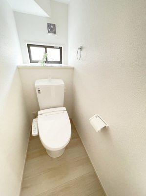 �g�C�� ����������̂Ŗ��邭�������̂���q���I�ȋ��
