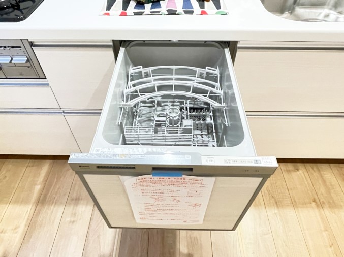 ���̑����� �H��􊣑��@�t���ł��Ƒ��̐H����X�b�L���s�J�s�J